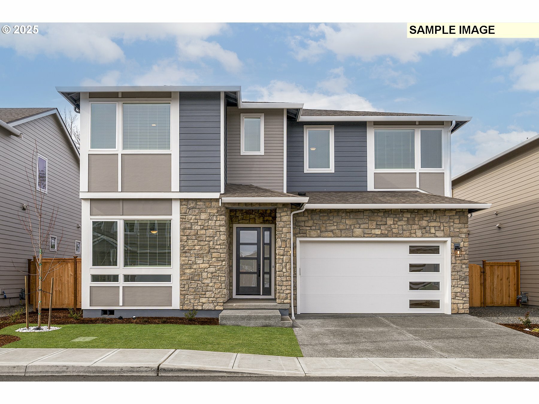 Property Photo: 15225 SE Towers Ter OR 97267