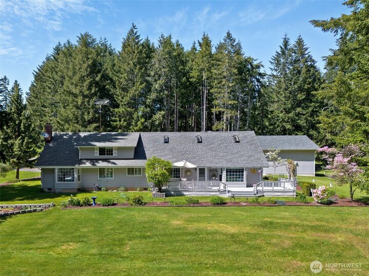 Property Photo:  629  Brockway  WA 98532 