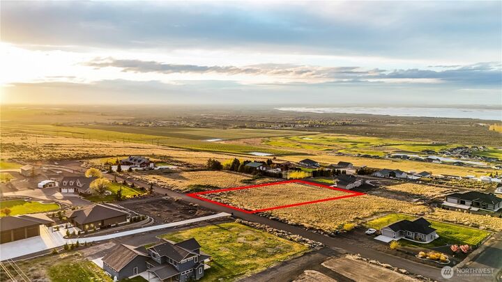 Property Photo: 6766 Road 8.9 SE WA 99344