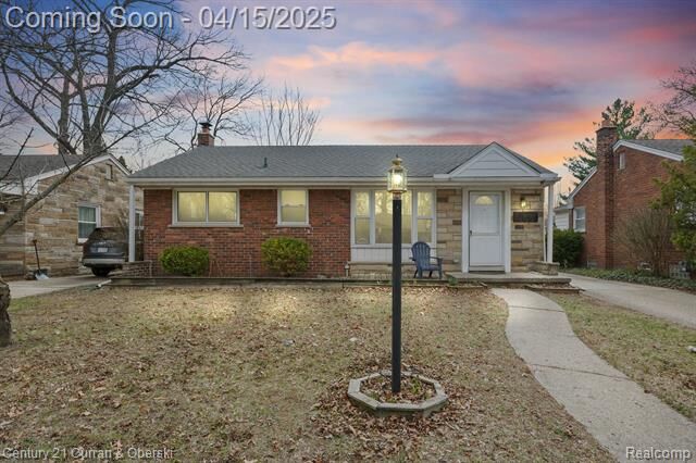 1937 Woodside Street  Dearborn MI 48124 photo