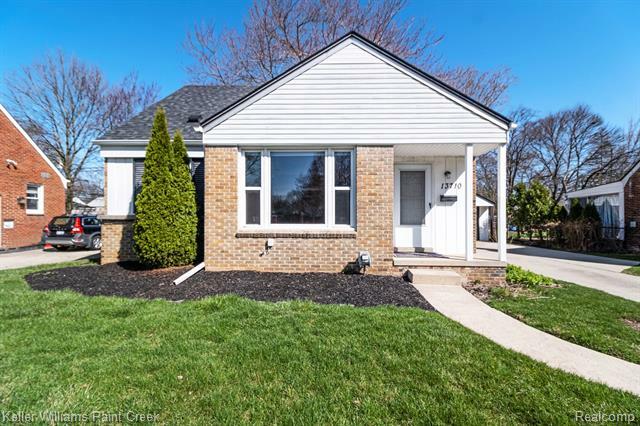 Property Photo: 13710 Balfour Street MI 48237