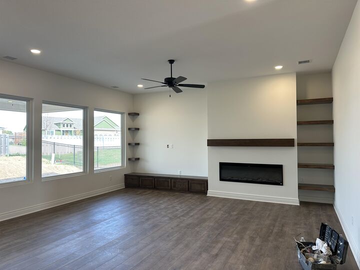 Property Photo:  4454 N Sunny Ct  KS 67205 