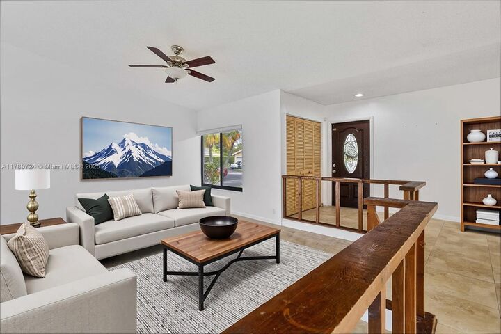 Property Photo: 971 NW 89th Ave FL 33324