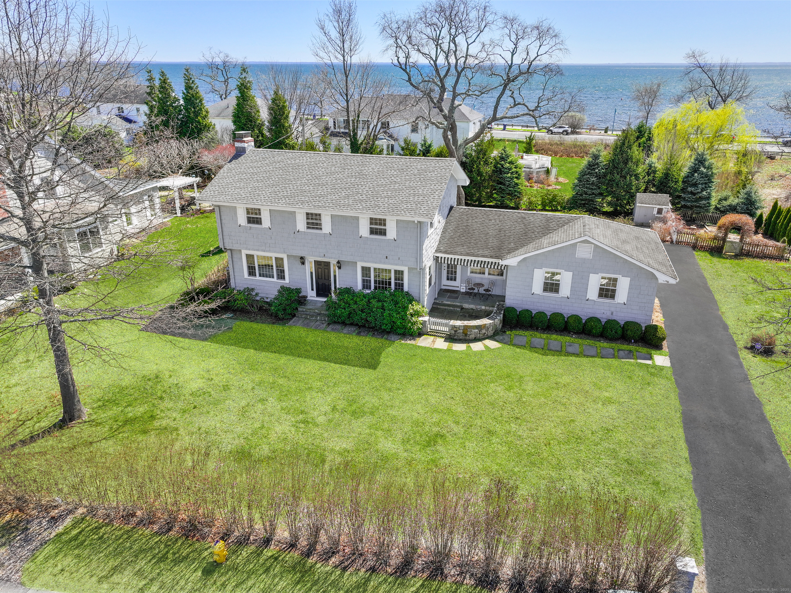 Property Photo:  923 Gilman Street  CT 06605 