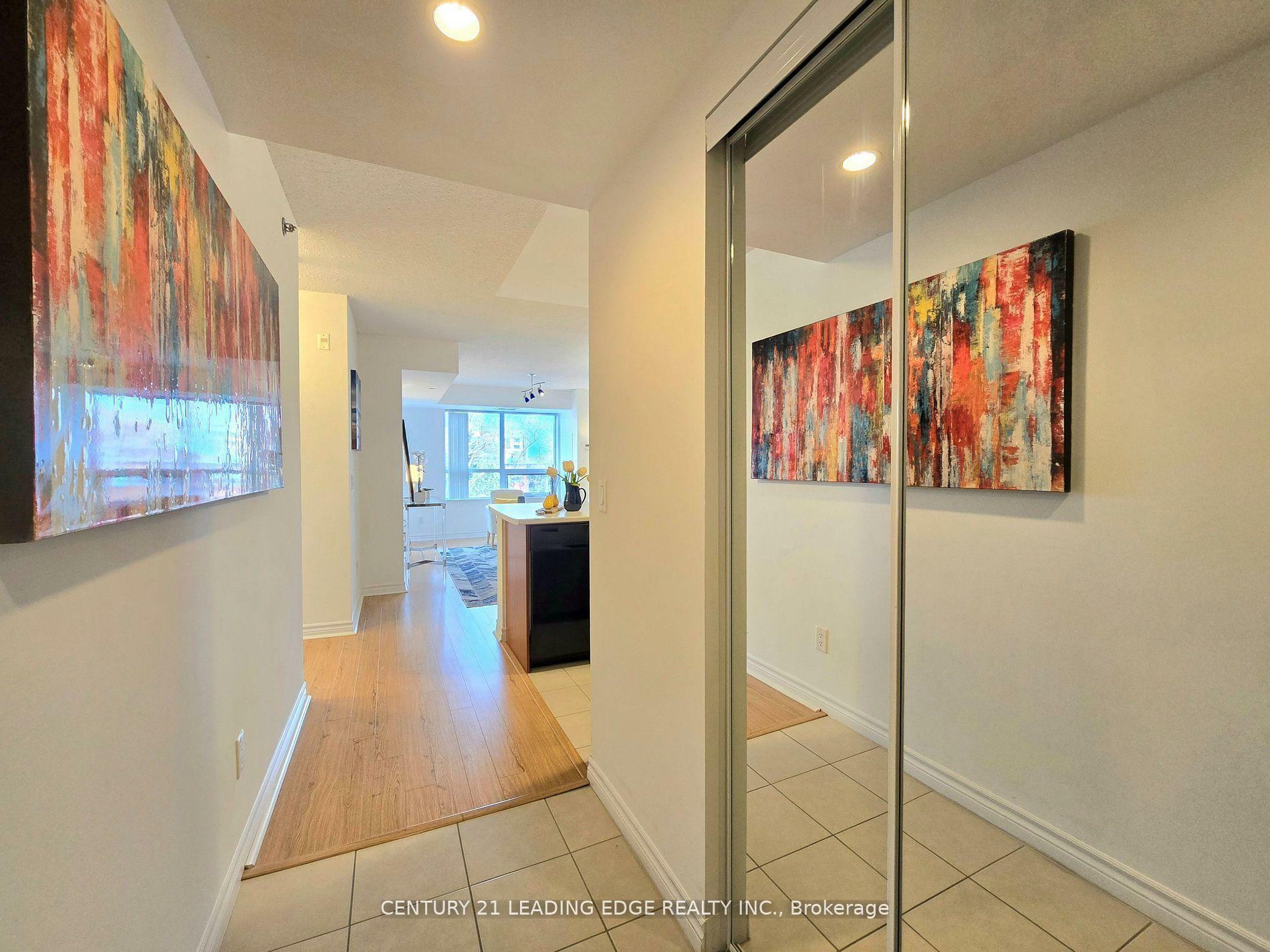 Property Photo: 35 Saranac Boulevard 317 ON M6A 2G4