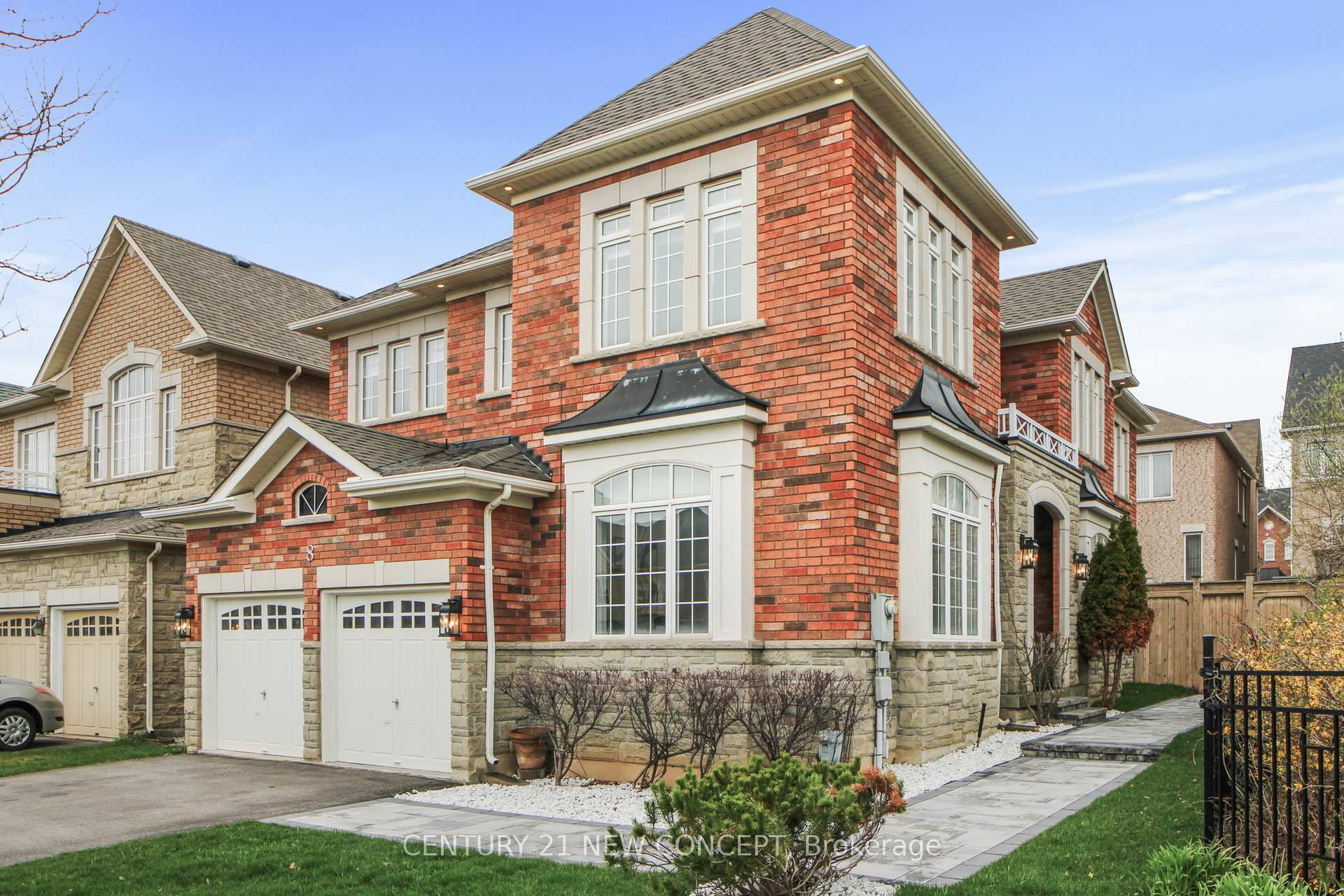 8 Valley Vista Drive  Vaughan ON L6A 0Z2 photo