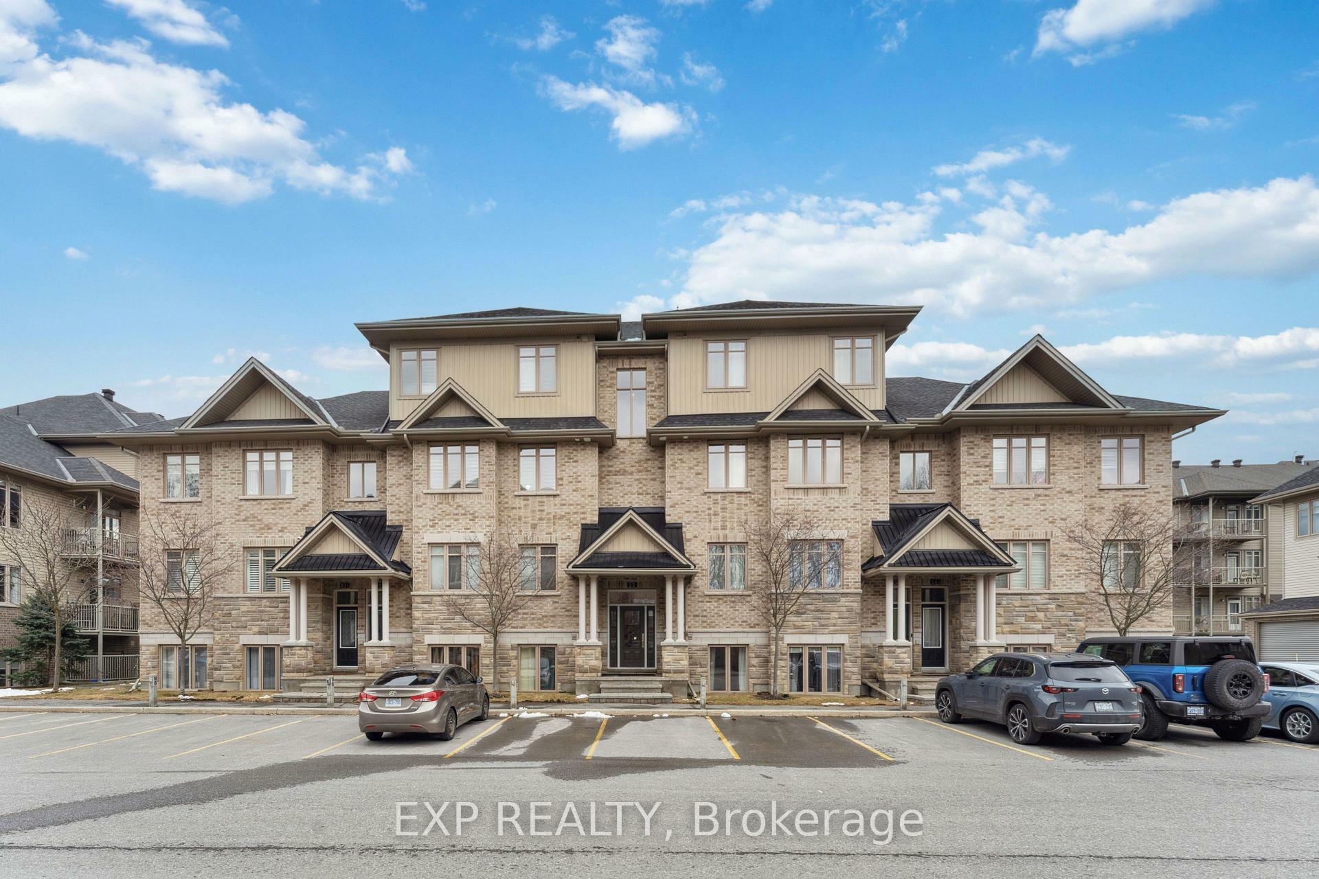 22 Tadley Private A  Barrhaven ON K2J 2T3 photo