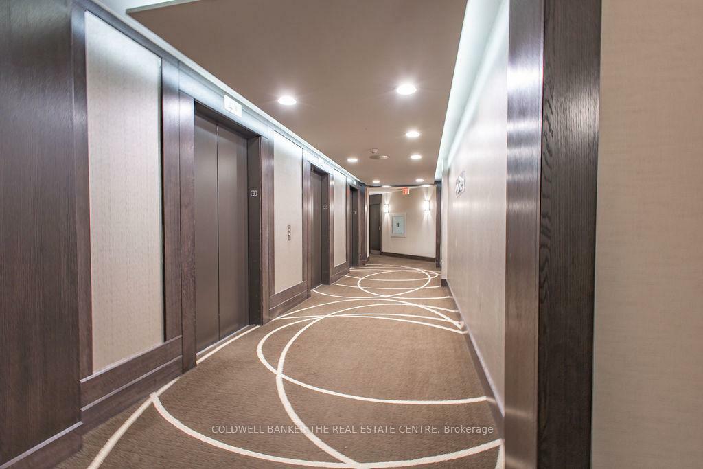 Property Photo: 1001 Bay Street 303 ON M5S 3A6