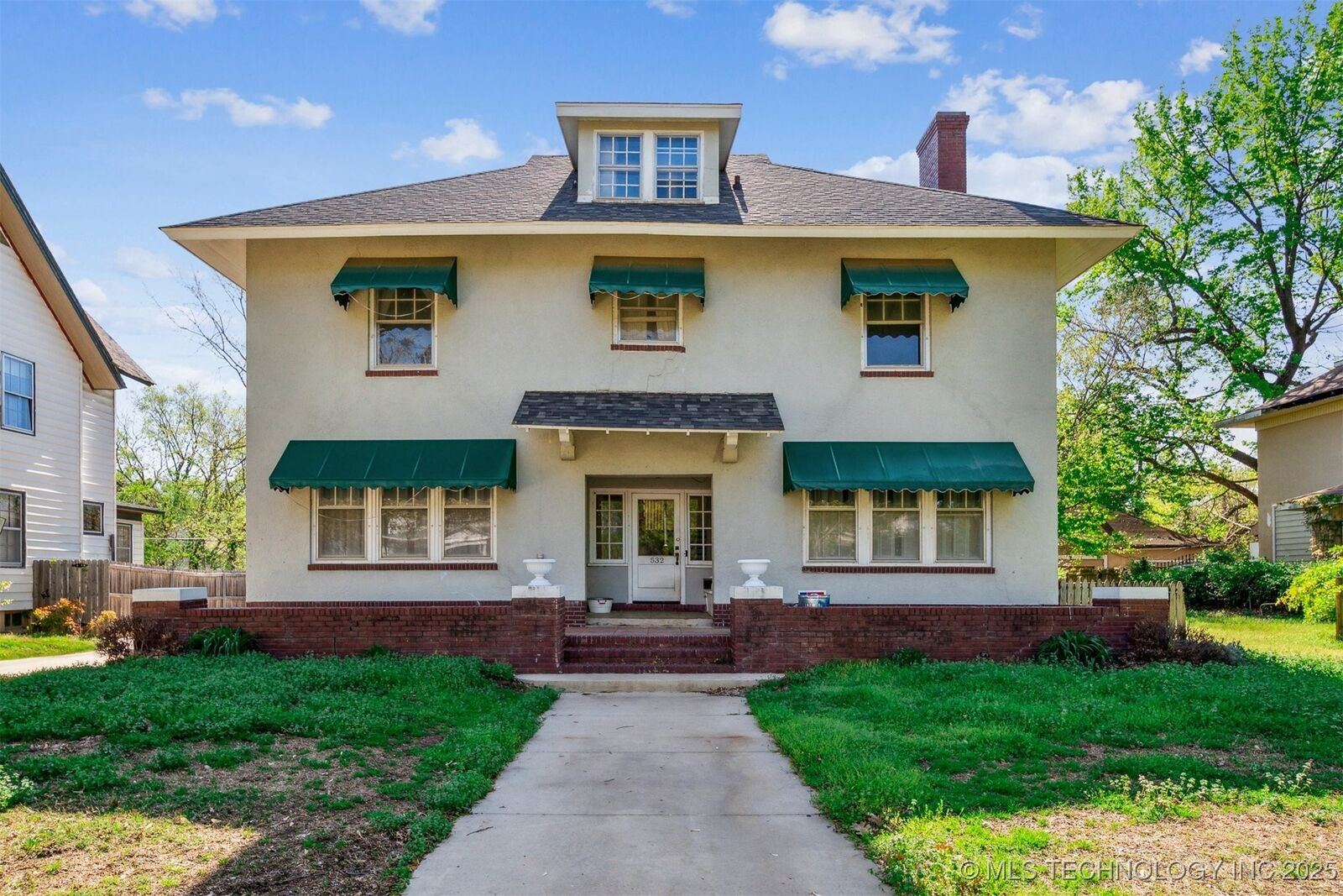 Property Photo:  532 N 13th Street  OK 74401 