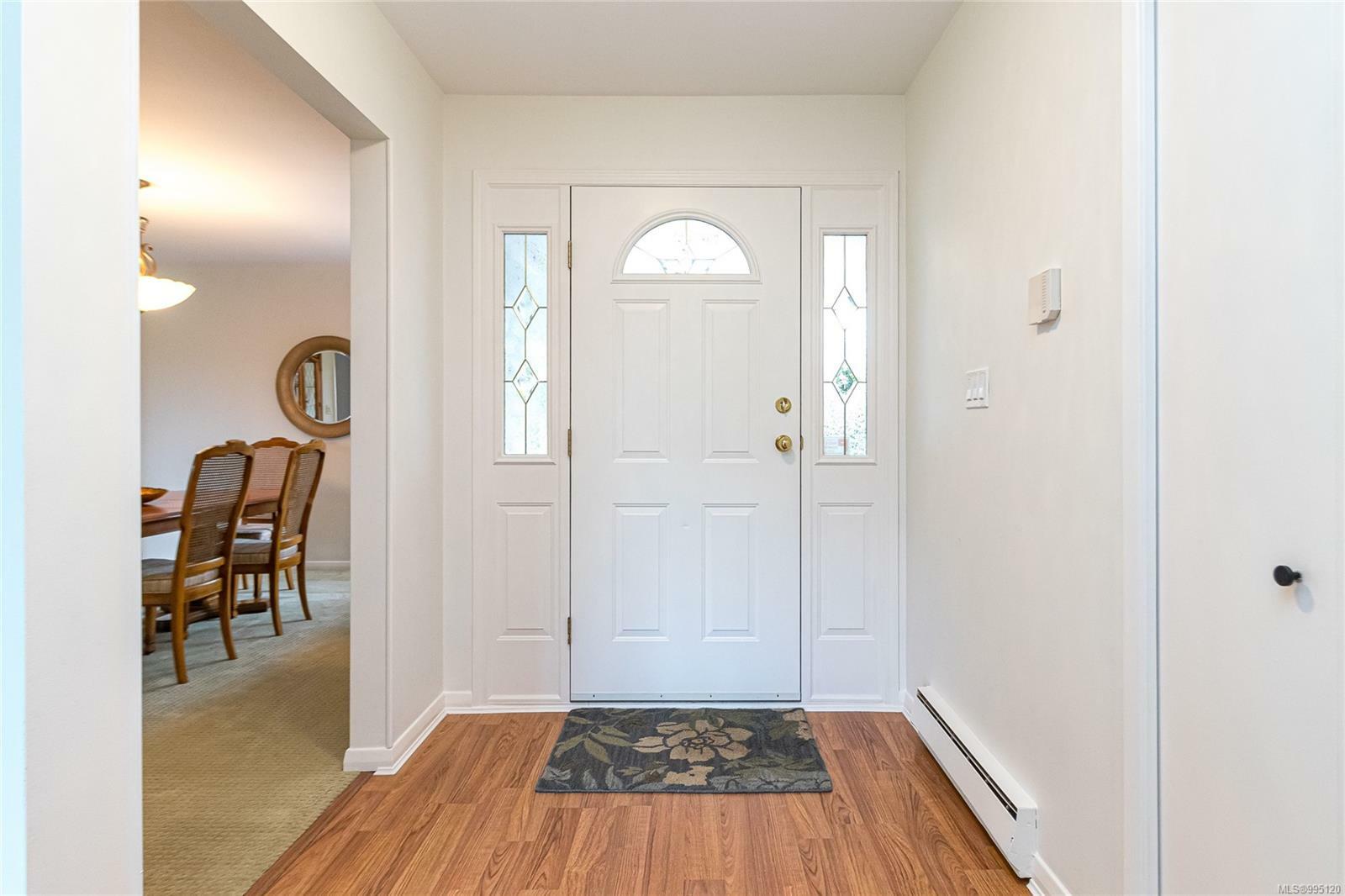 Property Photo: 1969 Grandview Dr BC V8N 2V2