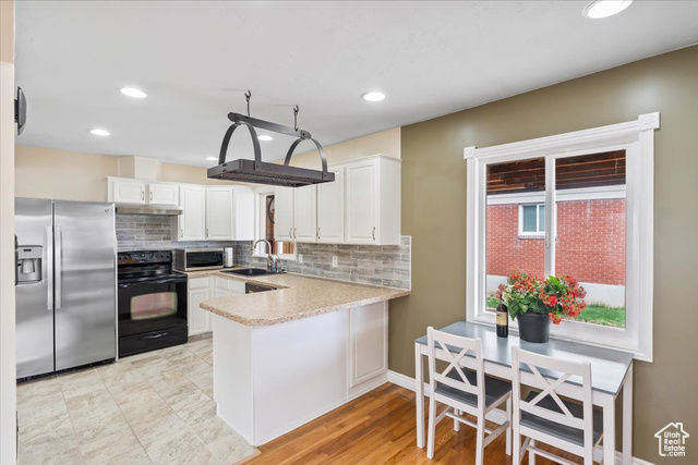 Property Photo: 108 W 4300 S UT 84405