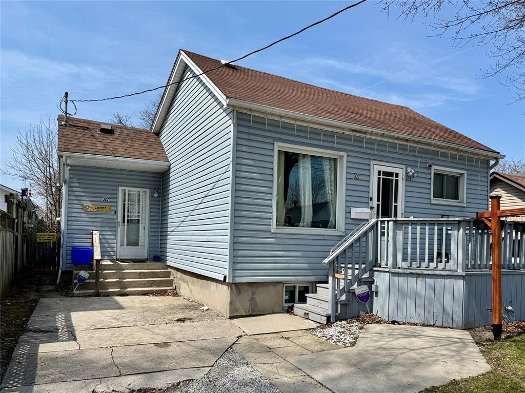 327 Brock Street South  Sarnia ON N7T 2W7 photo