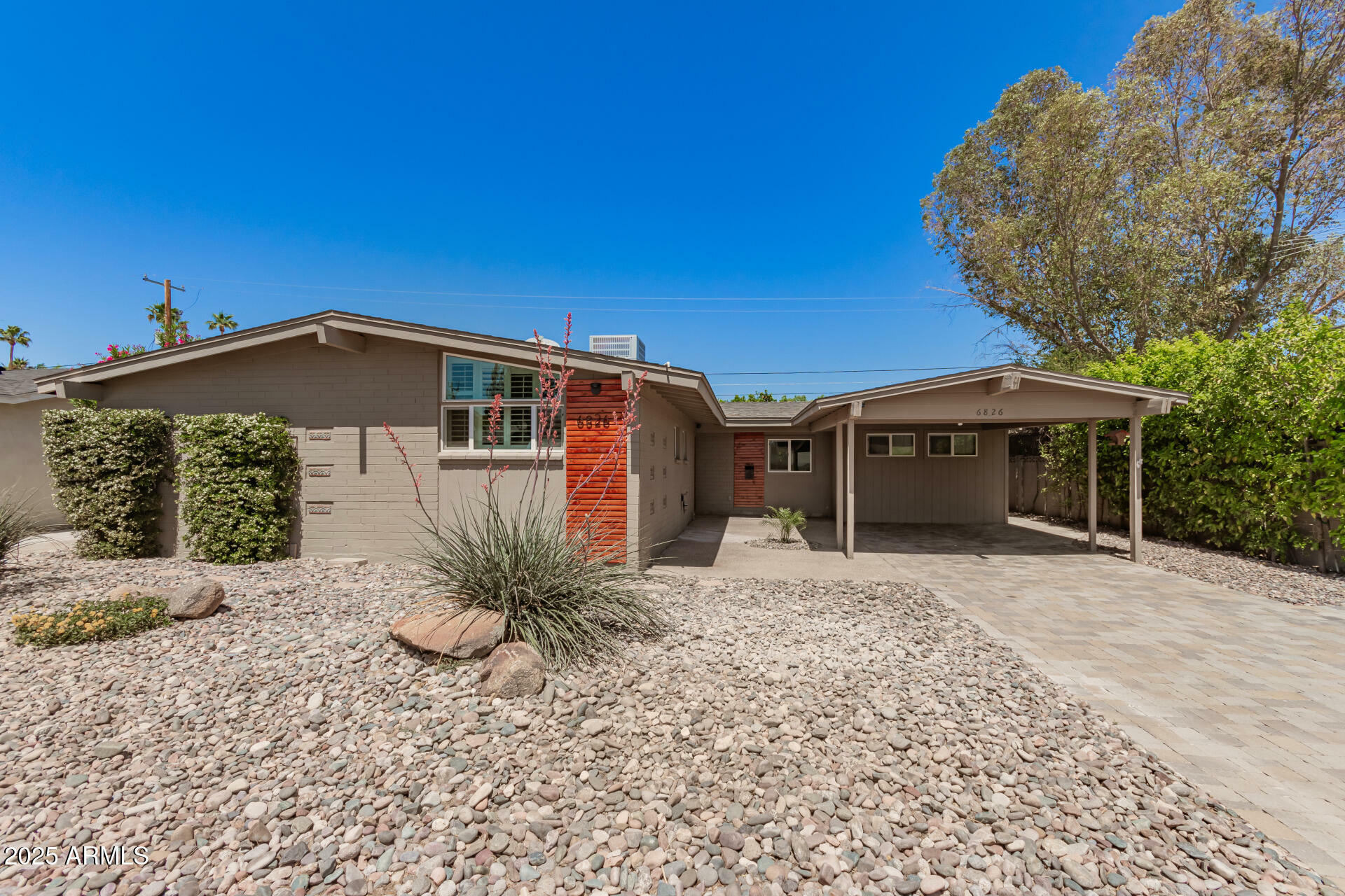 6826 E Monterey Way  Scottsdale AZ 85251 photo