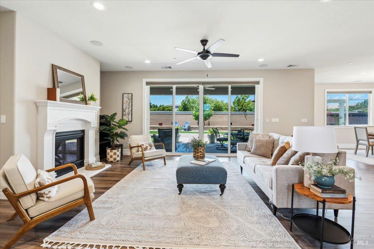 1012 Capitola Court  Vacaville CA 95687 photo