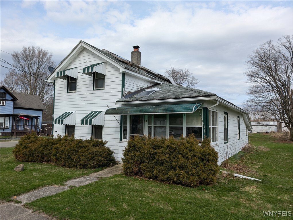 Property Photo: 114 Hamilton Street NY 14572
