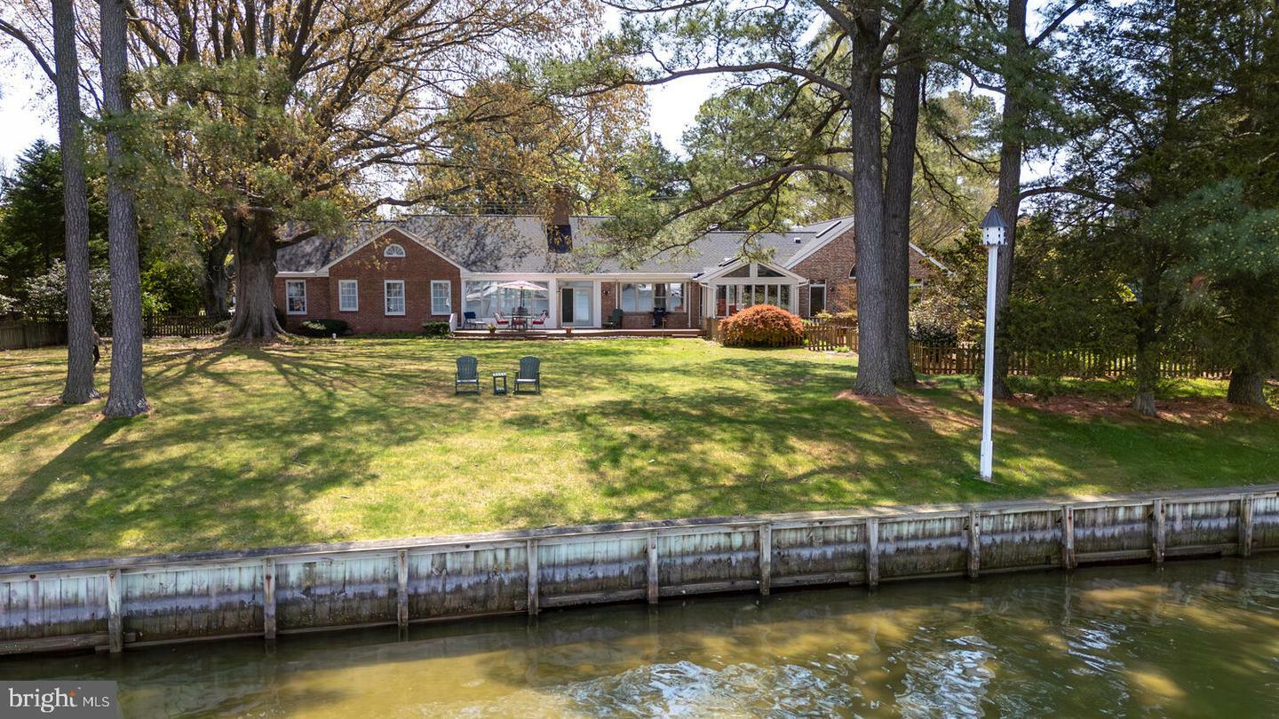 Property Photo: 103 N Harbor Road MD 21663