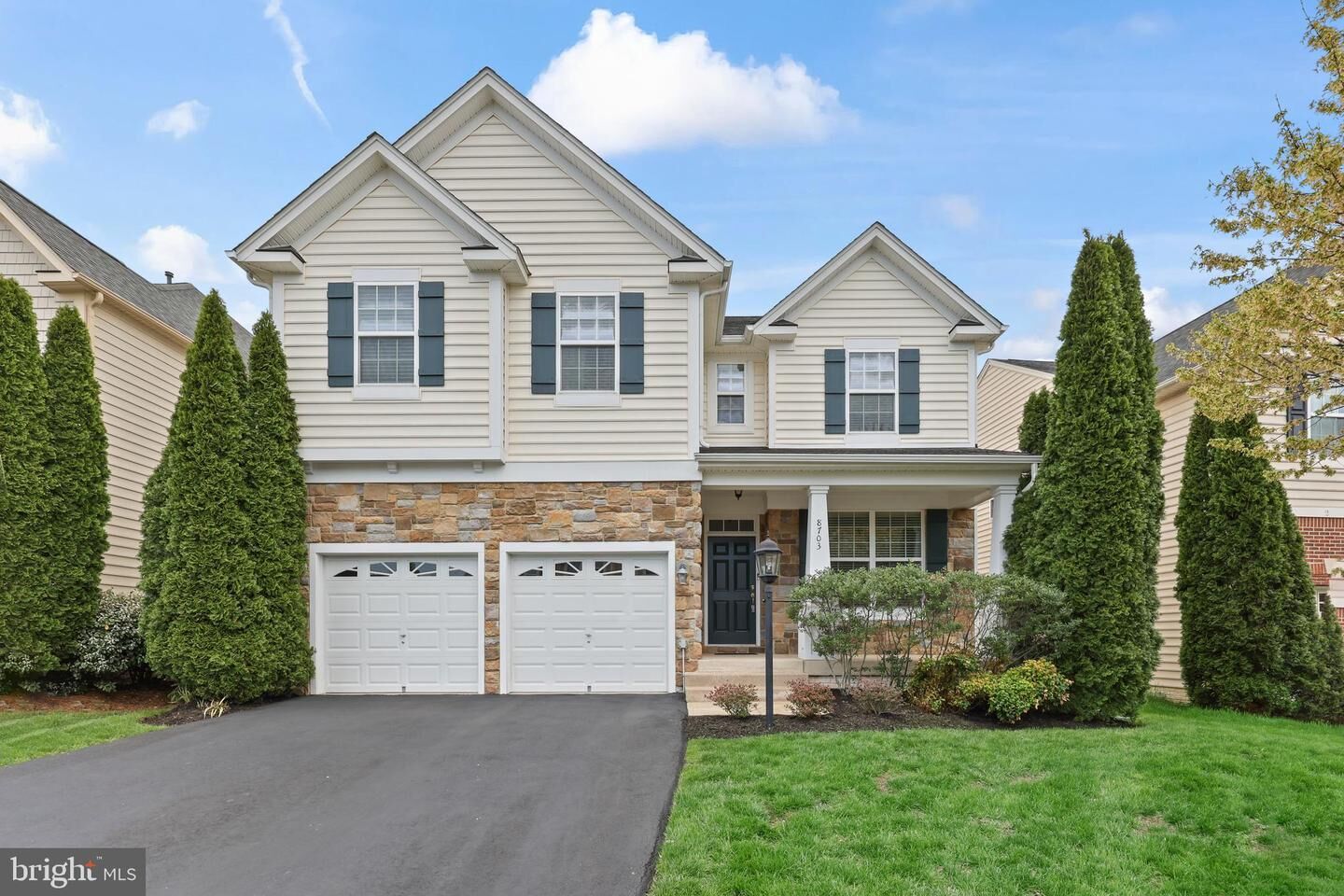 Property Photo: 8703 Raleigh Mews VA 20155