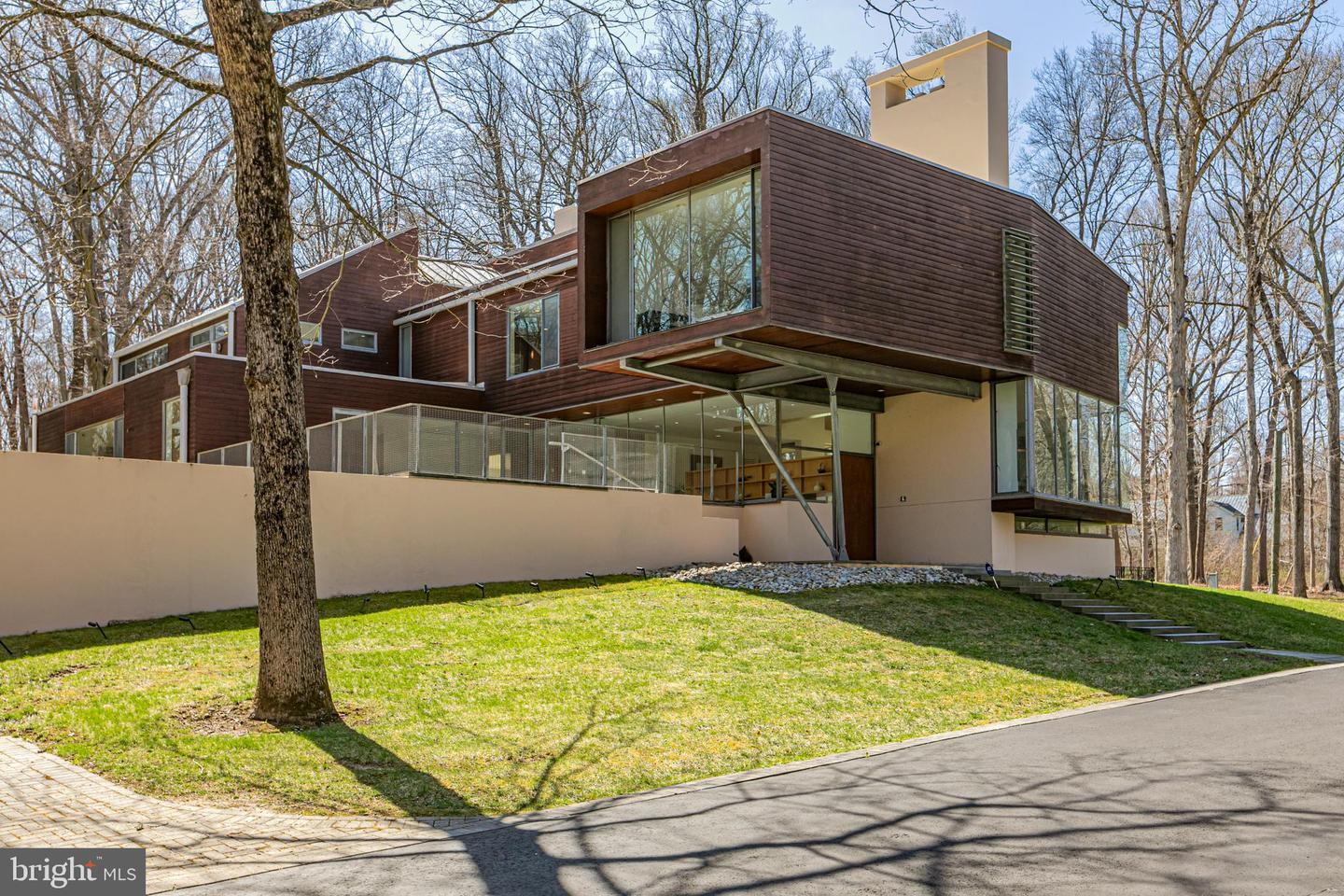 Property Photo:  4565 Province Line Road  NJ 08540 