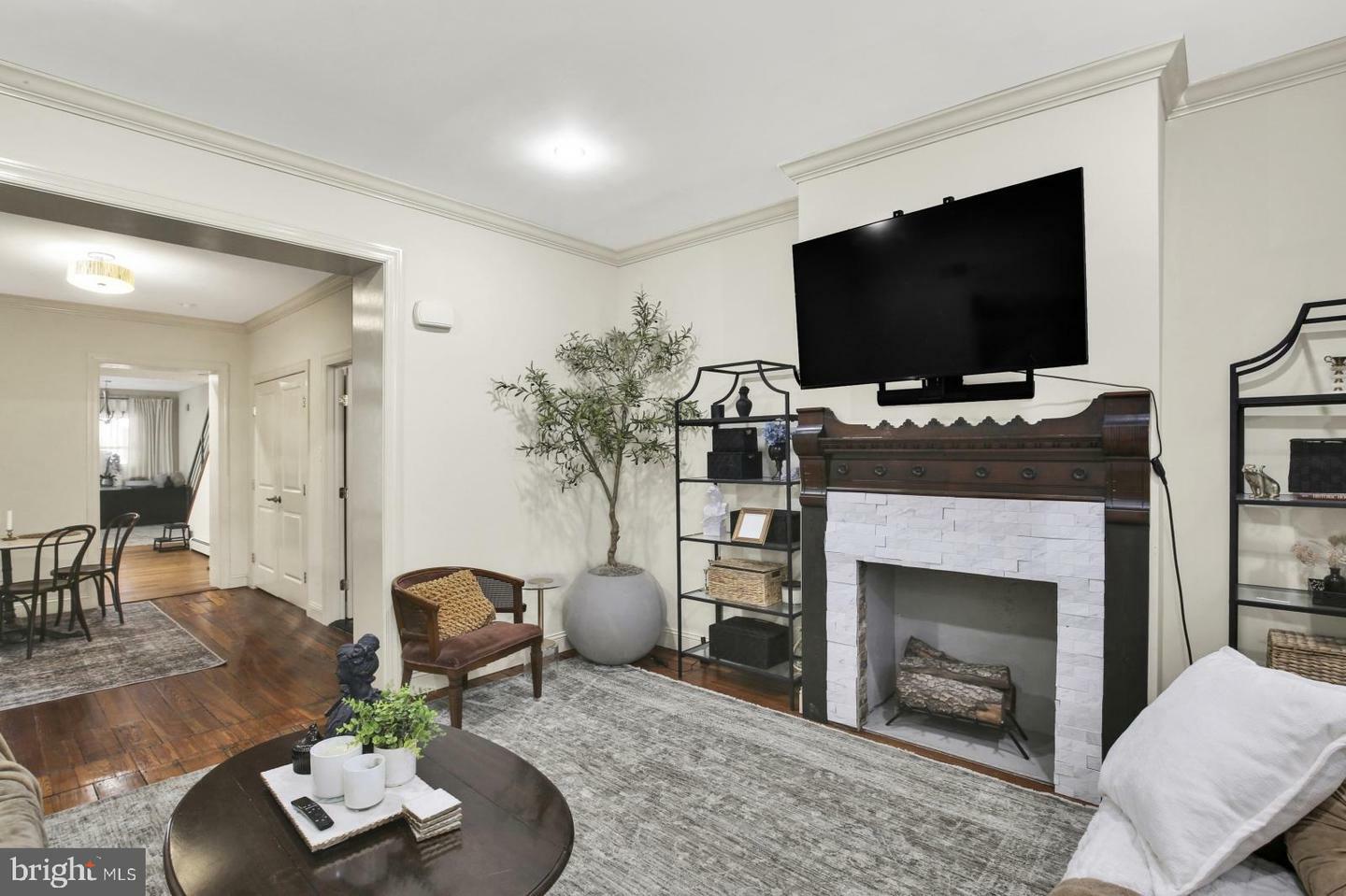 Property Photo: 1240 Leopard Street PA 19125