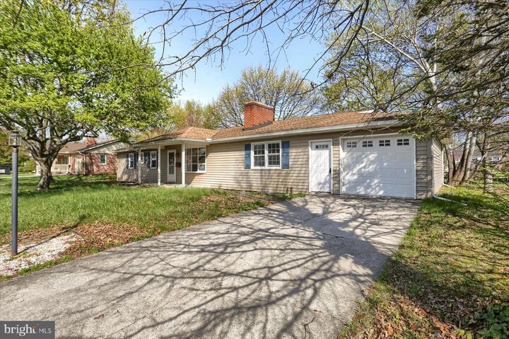 Property Photo:  230 Ewell Avenue  PA 17325 