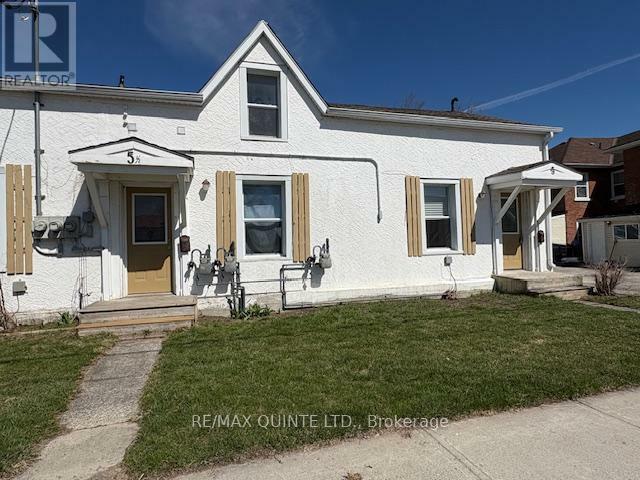 Property Photo: 5-7 Boswell Street ON K8P 3K7