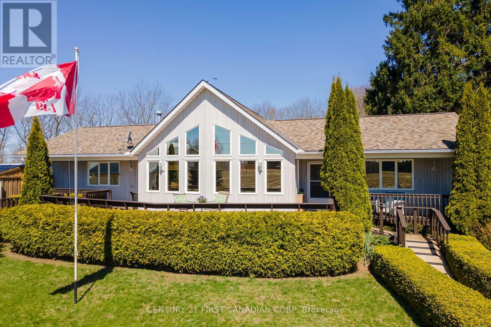 Property Photo: 7837 Erie Road ON N0L 2M0