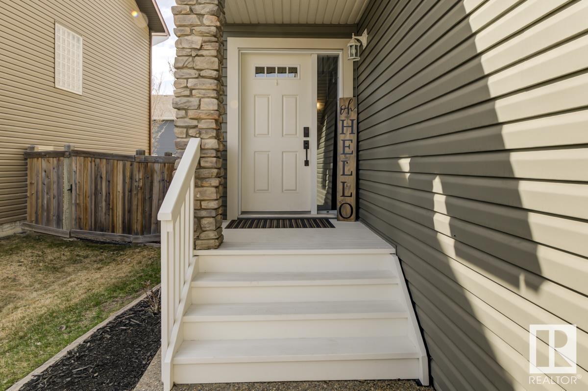 Photo de la propriété:  6 Eastview Street  AB T8N 4G4 