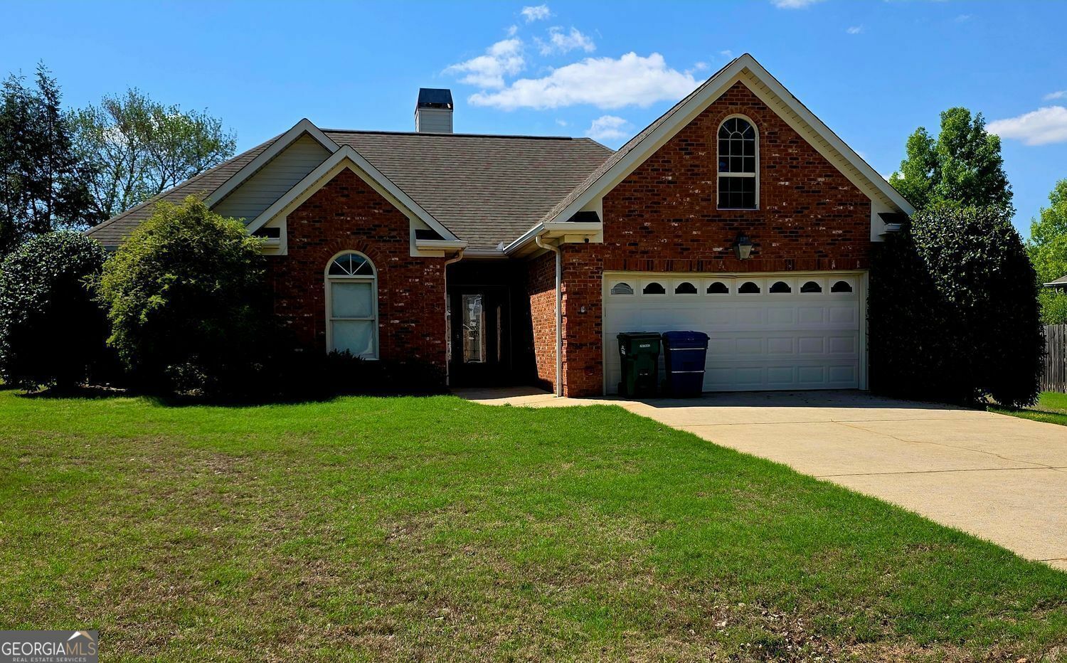 Property Photo:  94 Old Mill Court  GA 30117 
