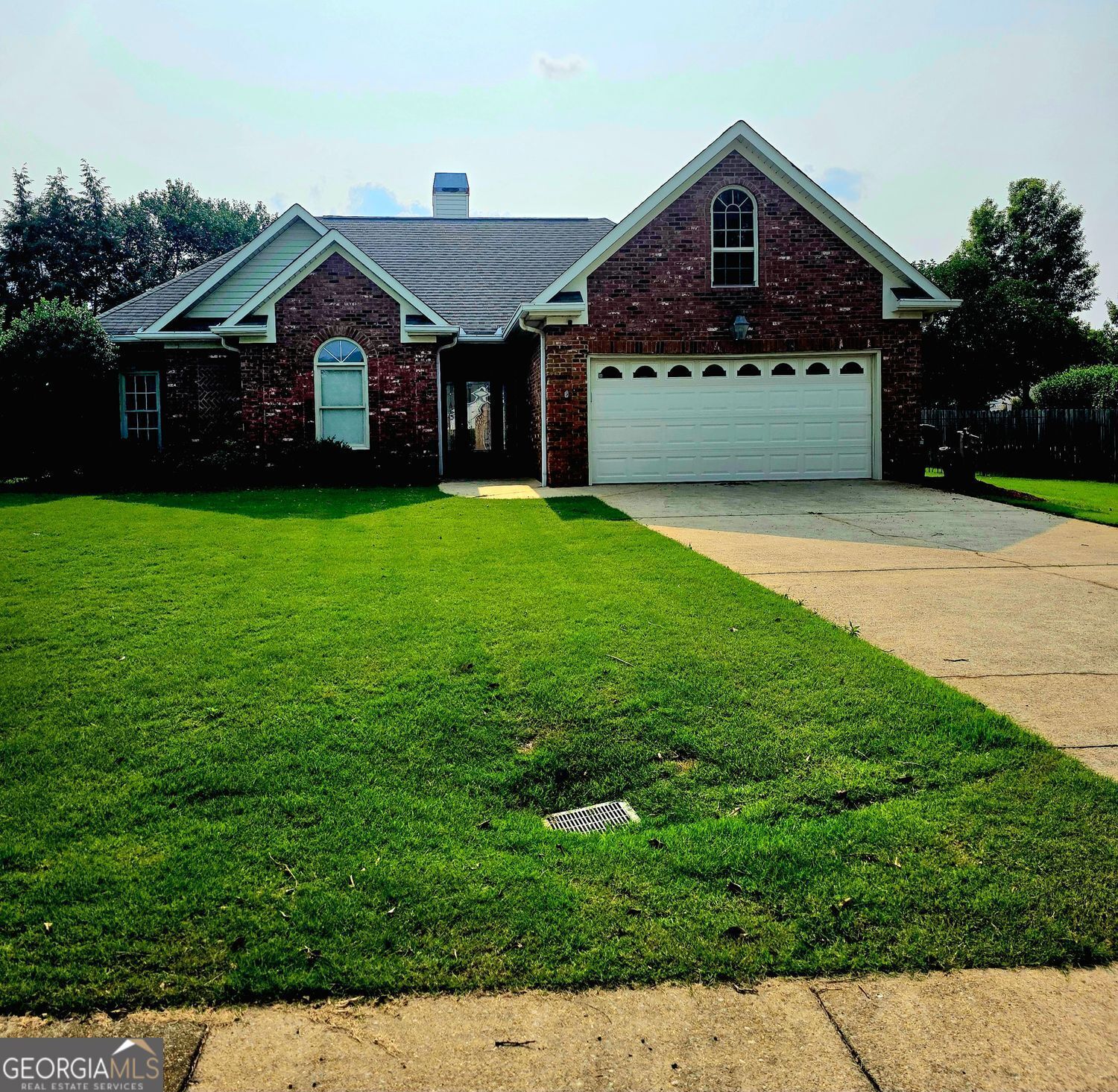 Property Photo: 94 Old Mill Court GA 30117
