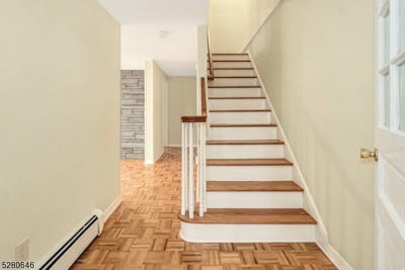 Property Photo:  105 Connecticut St  NJ 07090 