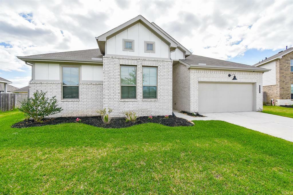 Property Photo: 4723 Purple Fountain Drive TX 77469