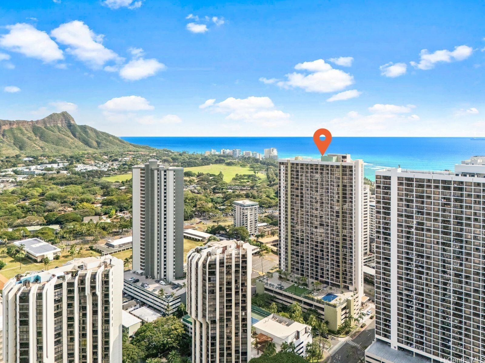 Property Photo: 229 Paoakalani Avenue 1004 HI 96815