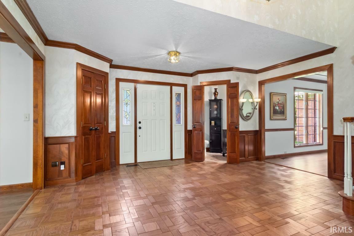 Property Photo: 1125 Suwannee Drive IN 47725