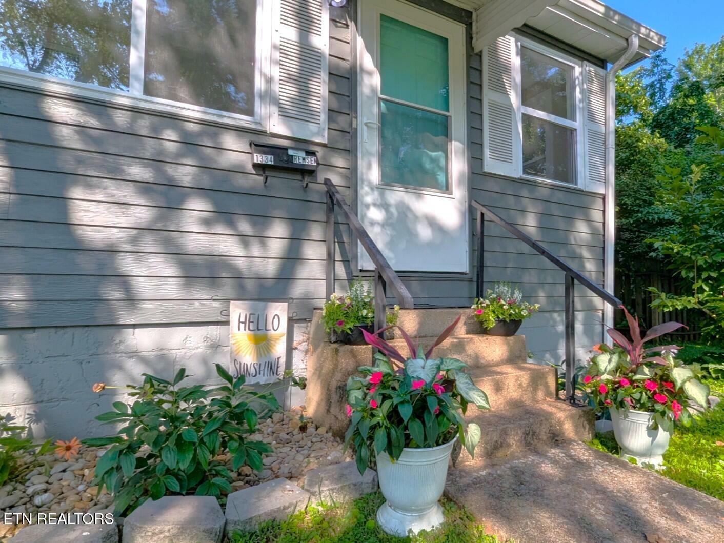 Property Photo: 1334 Remsen St TN 37701
