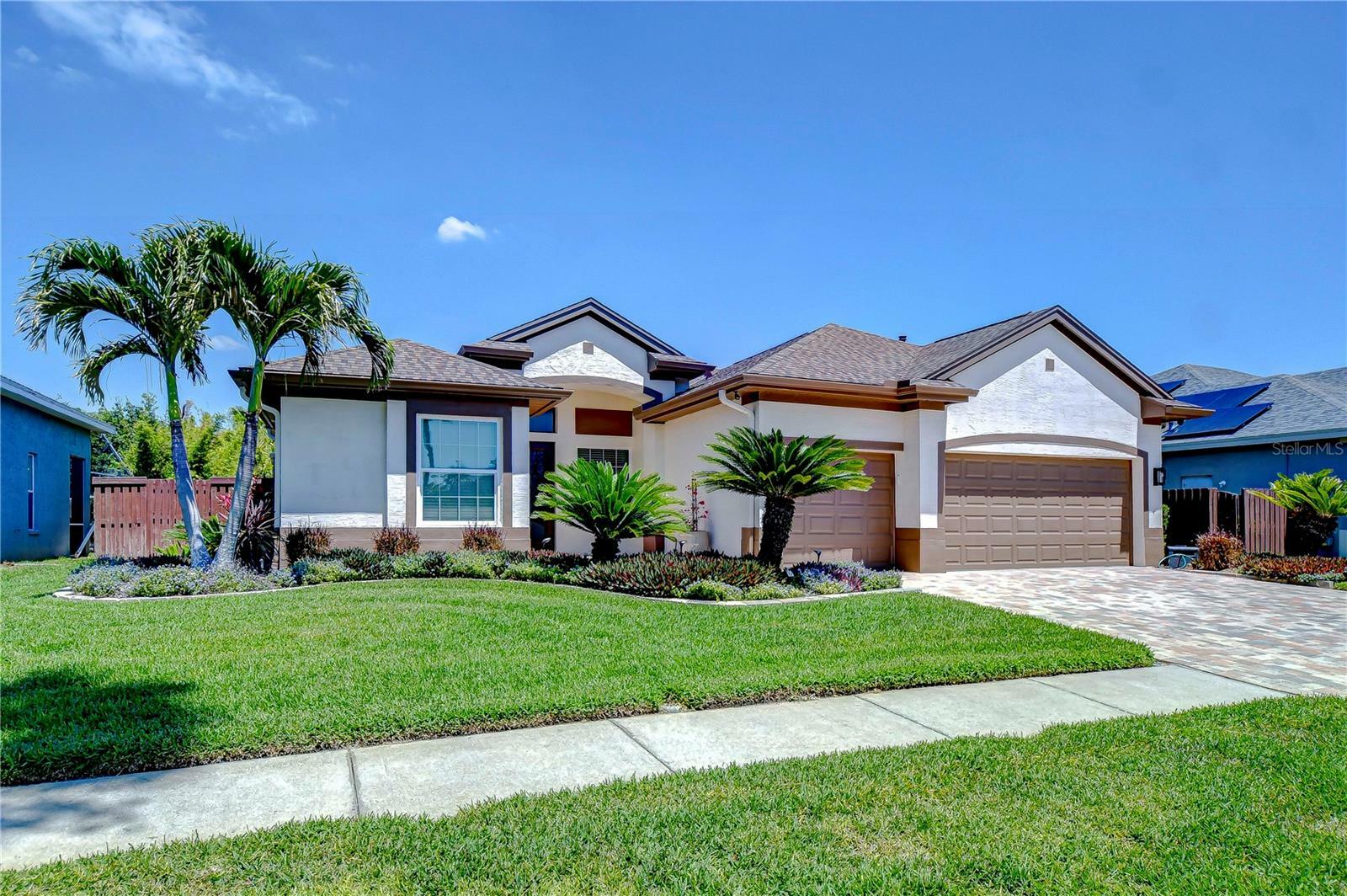 Property Photo: 10407 Brentford Drive FL 33626