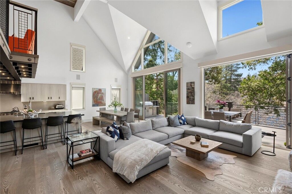 Property Photo: 496 North State Highway 173 CA 92352