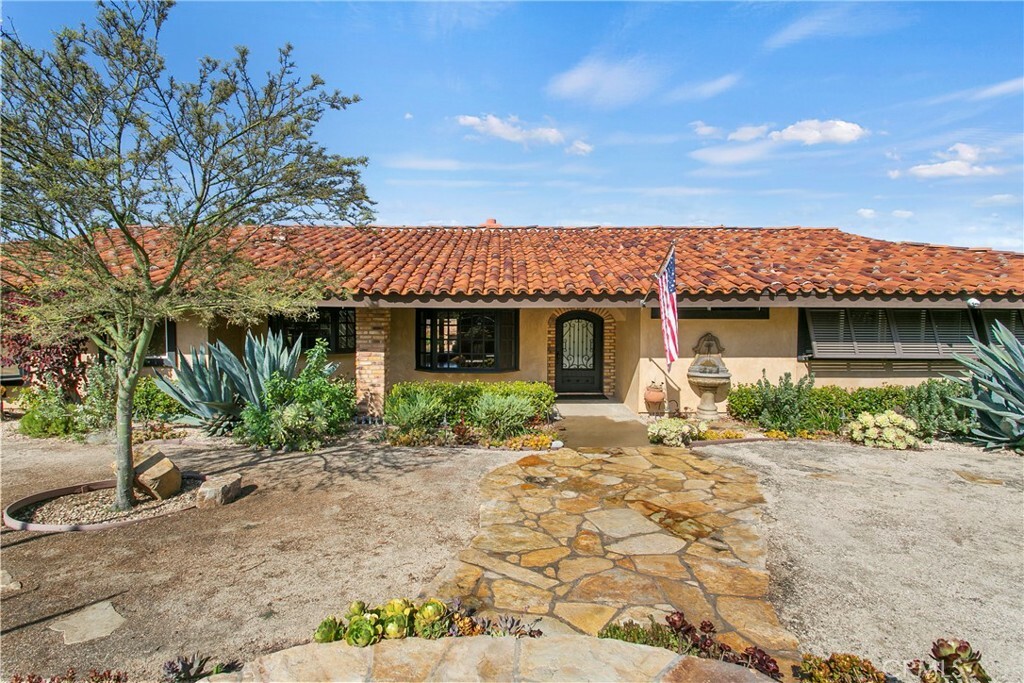 Property Photo: 9911 Briley Way CA 92861