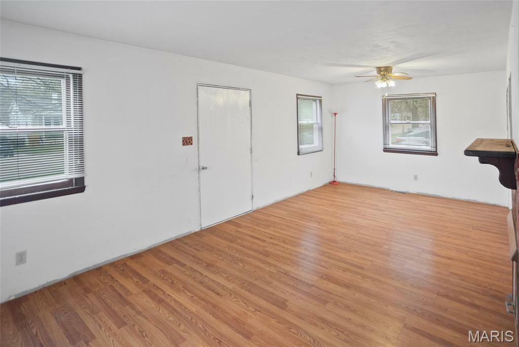 Property Photo: 2707 E Main Street IL 62221