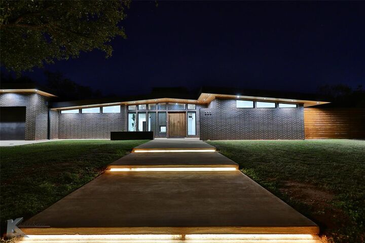 Property Photo: 333 Moore Drive TX 79605