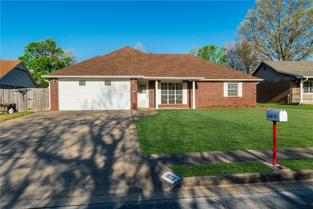Property Photo: 1806 Sarah Lane AR 72762