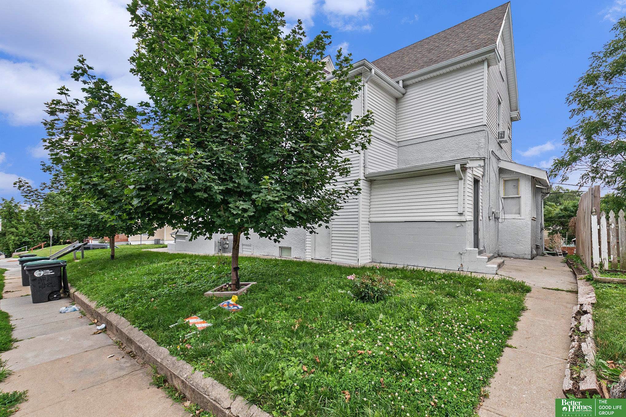 Property Photo: 2501 Poppleton Avenue NE 68105