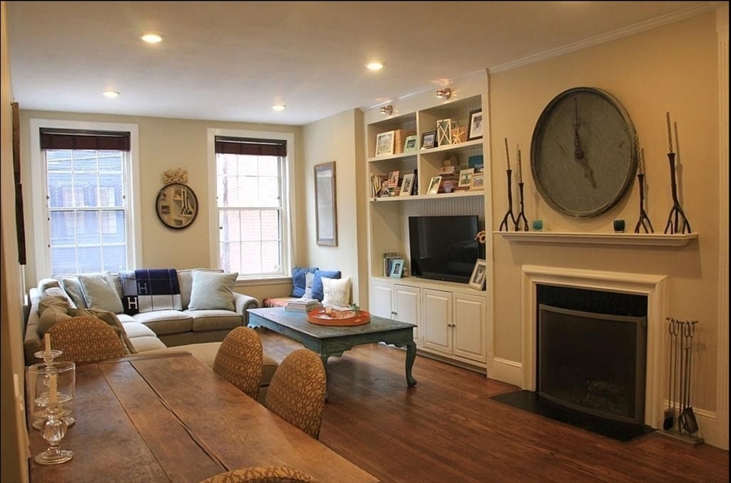 Property Photo:  293 Beacon Street 3  MA 02116 