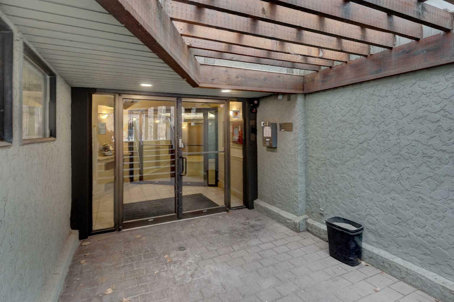 Property Photo: 626 24 Avenue SW 103 AB T2S 0K6