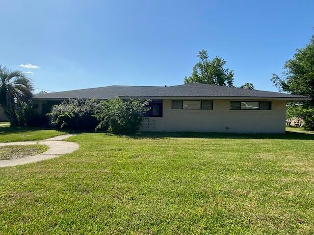 Property Photo: 2200 Barbe Ct LA 70601
