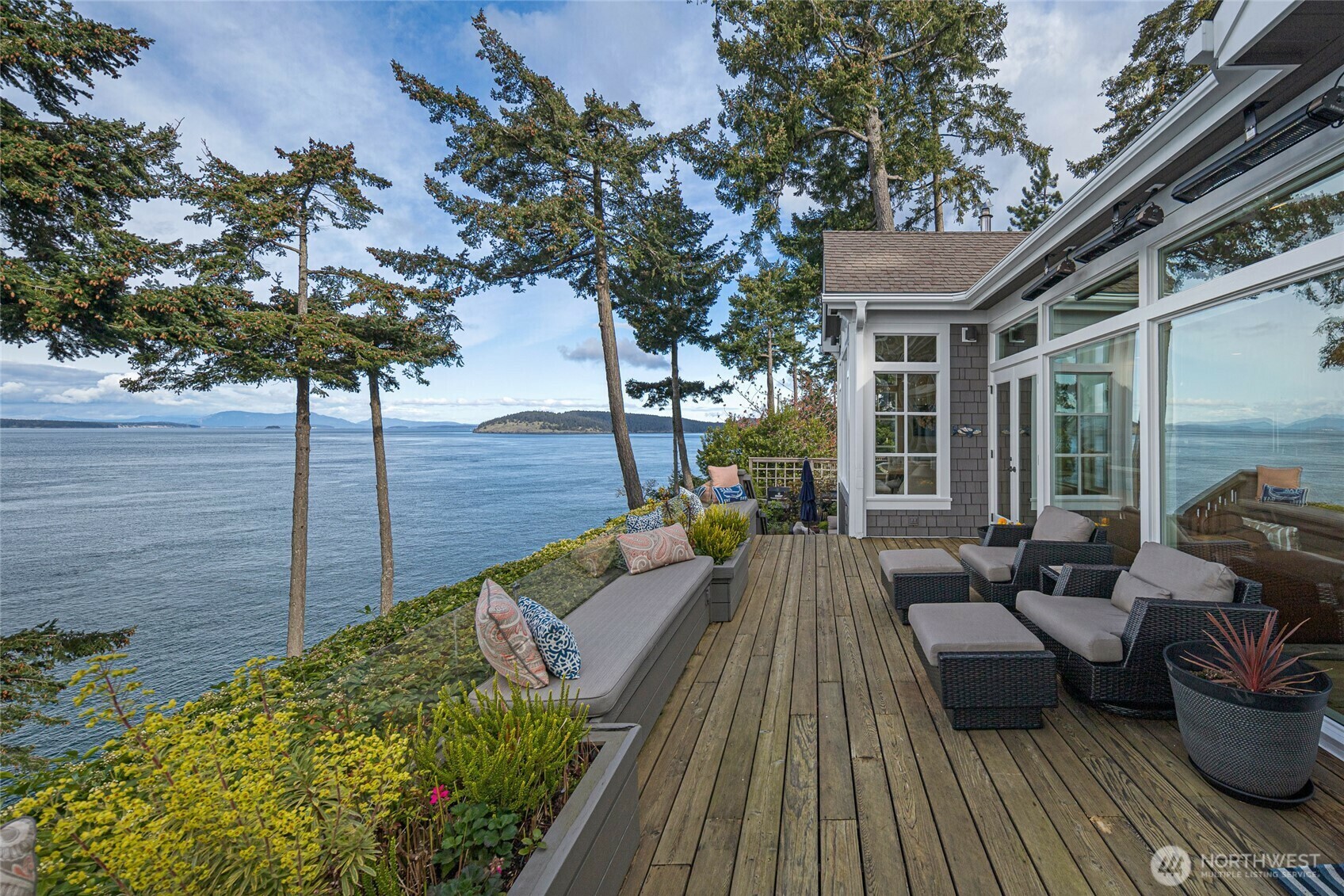 Property Photo: 311 Madrona Drive WA 98250
