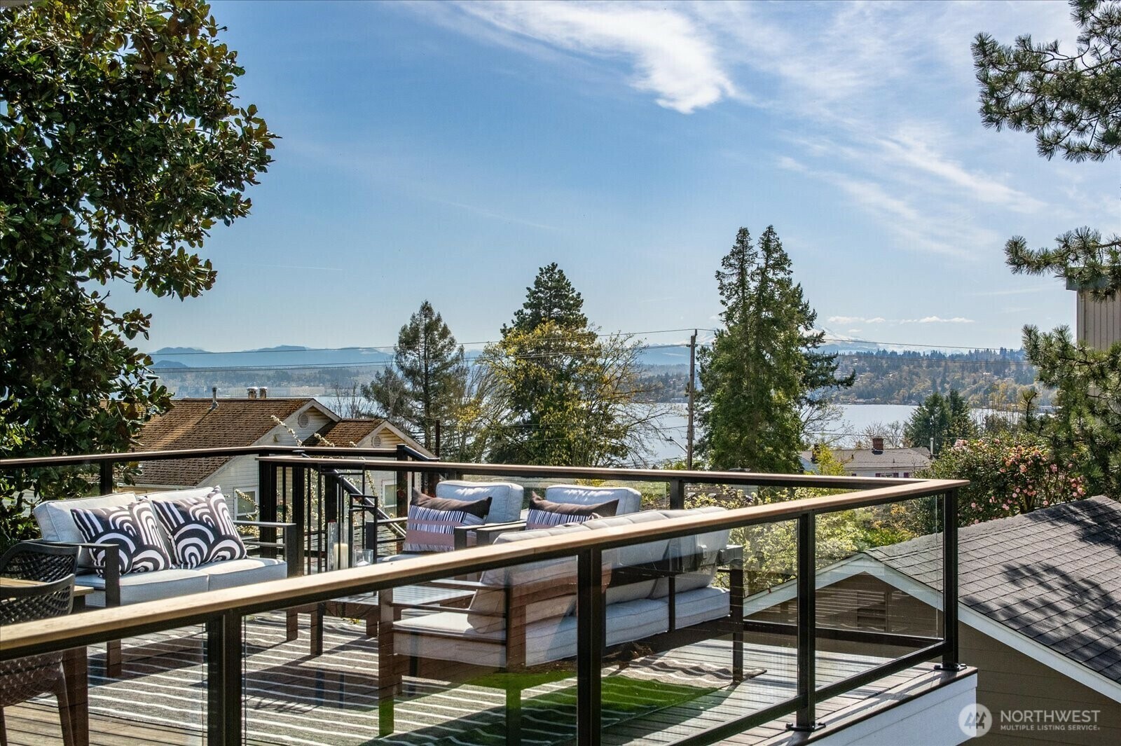 5211 S Brighton Street  Seattle WA 98118 photo