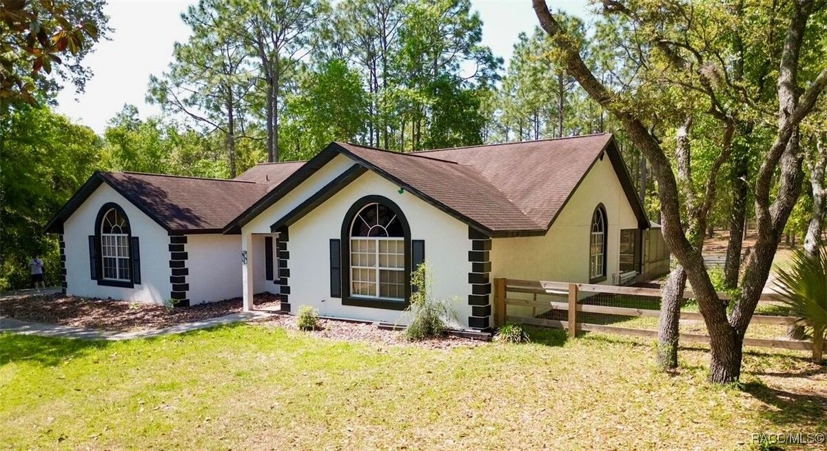 Property Photo:  5531 N Mallows Circle  FL 34465 