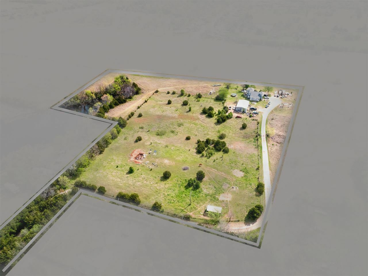 Property Photo: 2909 S Washington Street OK 74074