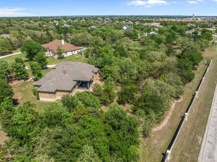 Property Photo: 171 Winchester Road TX 78602
