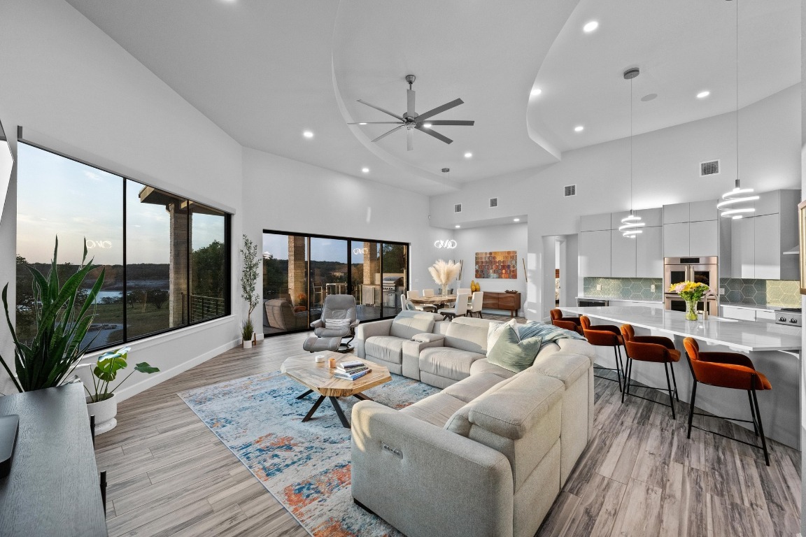 Property Photo: 2912 Patriot Drive TX 78645